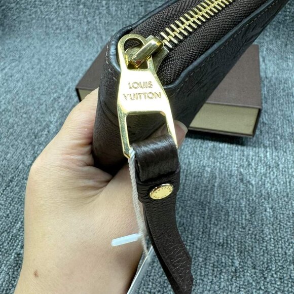 100% Authentic Louis Vuitton Empreinte Leather Wallet - Picture 6 of 8